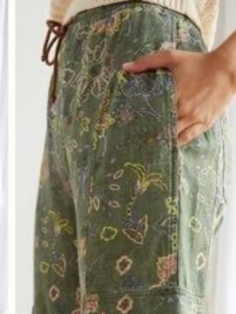 Anthropologie Pilcro Classic Seamed Joggers